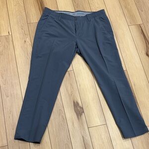 Under Armour Men's Charcoal Golf/Dress Chinos